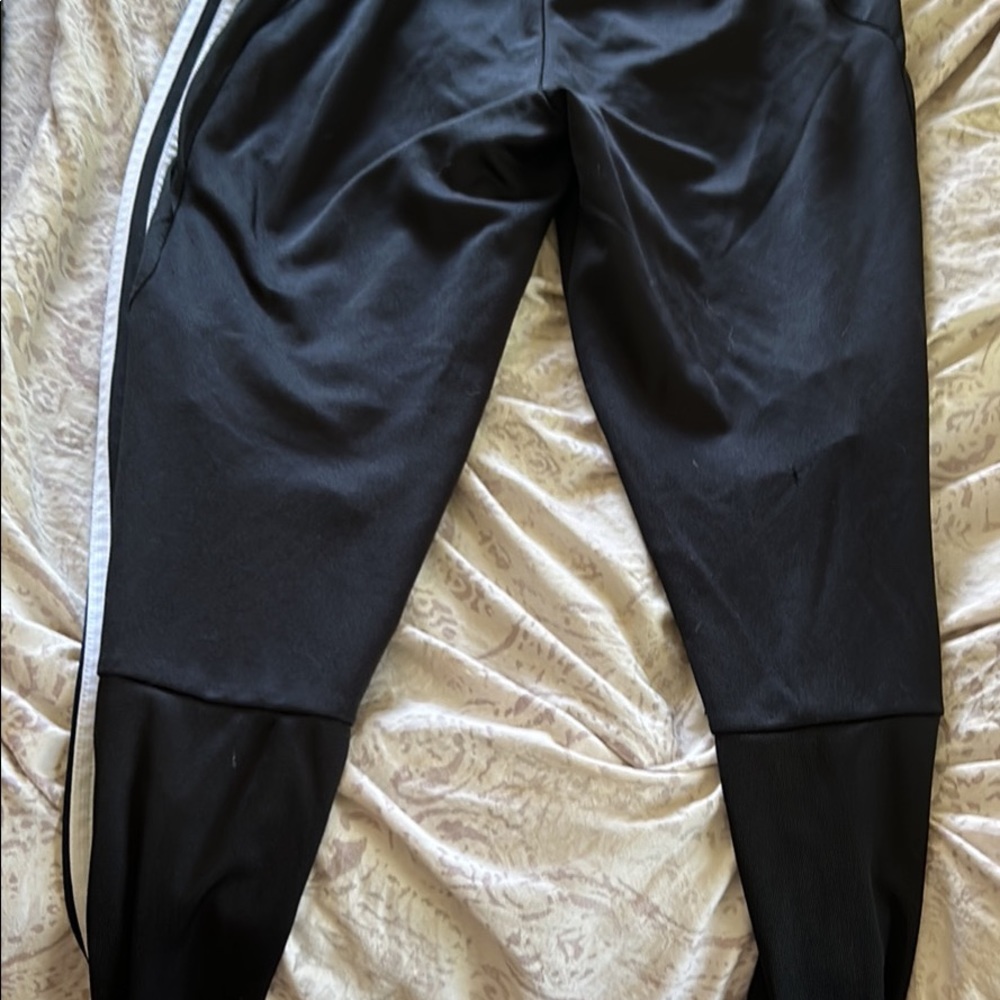 Adidas joggers size medium